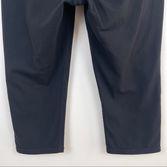 Athleta Chaturanga Knicker Capri Leggings Women’s Size S Gray Athletic Gym - Picture 8 of 11